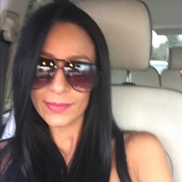 Profile Picture of Zoraida Sanchez (@bellasia3) on Poshmark