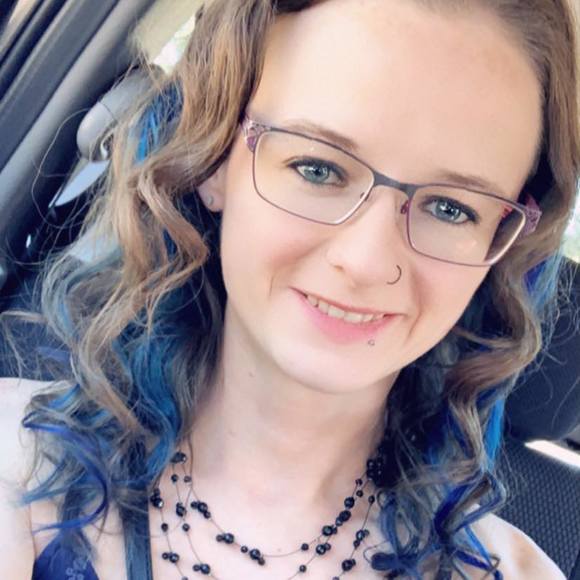Profile Picture of Brianna Willey (@bdekock14) on Poshmark