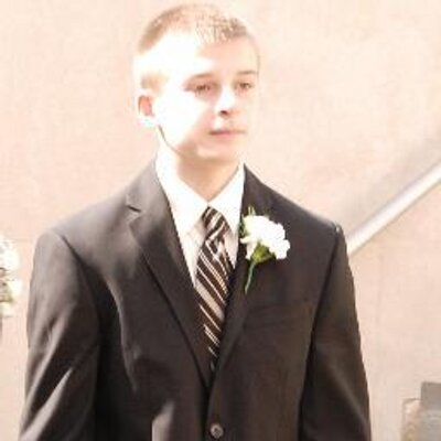 Profile Picture of Ben Humbert (@Humberto_429) on Twitter