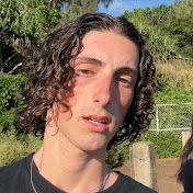 Profile Picture of Andrew Glass (@andrew_glass) on Youtube