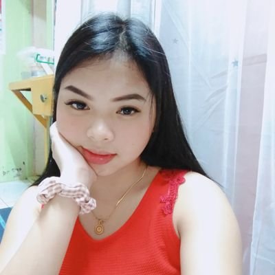 Profile Picture of Roxanne Calderonon Twitter