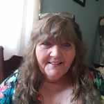 Profile Picture of vicky robertson (@vickyrobertson41) on Instagram