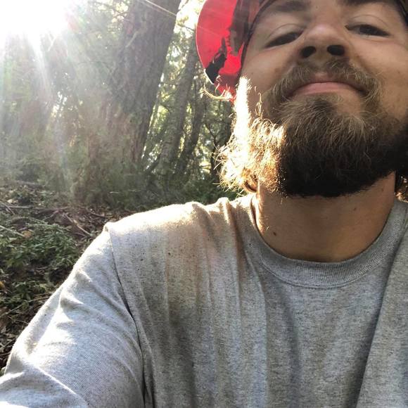 Profile Picture of Eric Olson (@eric_olson) on Poshmark
