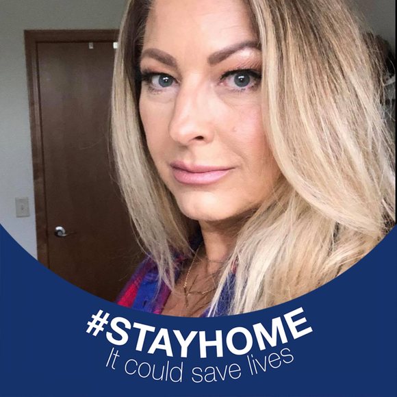 Profile Picture of Kim Mattioli (@kimmattioli) on Poshmark