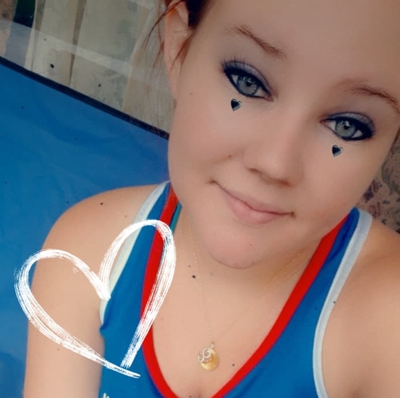 Profile Picture of Sam Cagle (@caglesam44189) on Poshmark