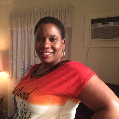 Profile Picture of Josette Francois (@zetoufr) on Twitter