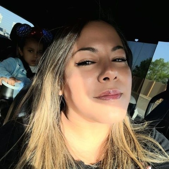 Profile Picture of Daniela Blanco (@tormentaysol1) on Poshmark