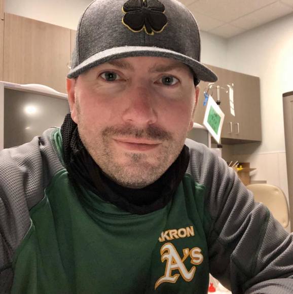 Profile Picture of Shaun Daniska (@shaunemt) on Poshmark