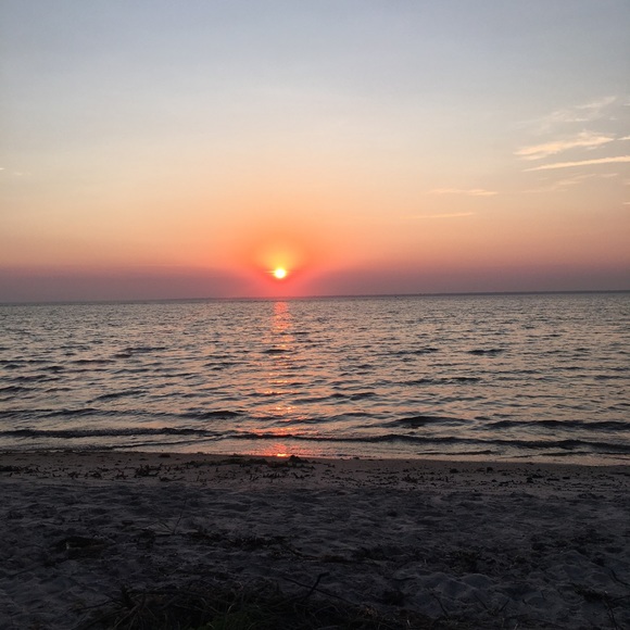 Profile Picture of Janice Swezey (@allison_heck) on Poshmark