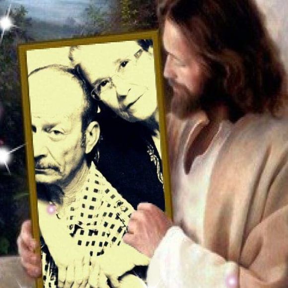 Profile Picture of Martina Gonzalez (@martinagonza418) on Poshmark