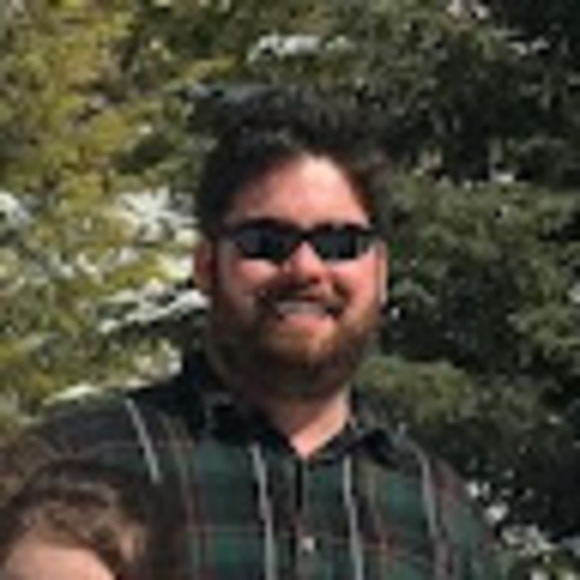 Profile Picture of Sean Stanford (@seanmstanford) on Poshmark