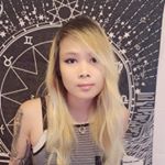 Profile Picture of Liz Crain (@lizcrain_art) on Instagram