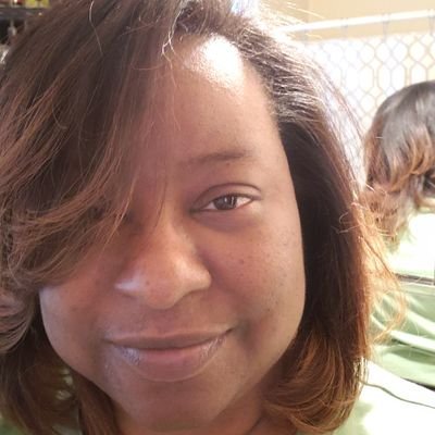 Profile Picture of Jennifer E. Thomas (@jettheexpert) on Twitter