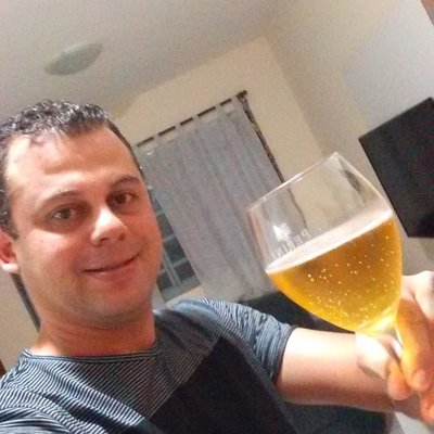Profile Picture of Jimmy Helton (@jimmyhelton1) on Twitter