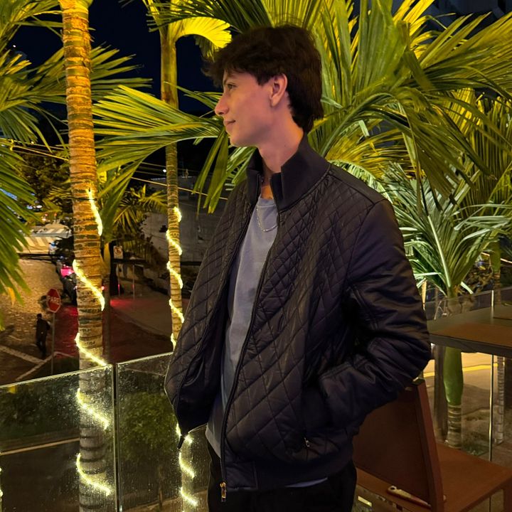 Profile Picture of Lipe (@lipenight_) on Tiktok