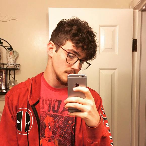 Profile Picture of Christopher Hale (@halechris787) on Poshmark