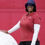 Profile Picture of Meg | The Detroit Lefty (@megthegolfer) on Instagram
