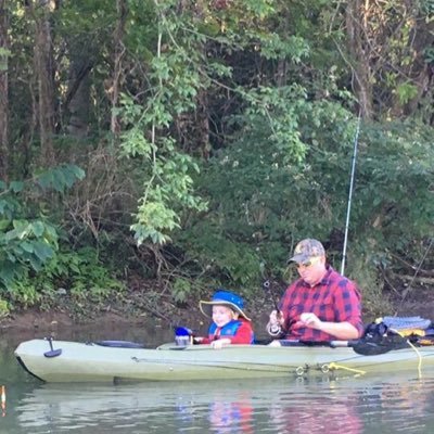 Profile Picture of Chad Cooper (@Hangwithcooper6) on Twitter