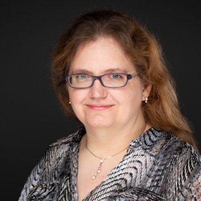 Profile Picture of Laura Sjoberg (@DrLauraEsq) on Twitter
