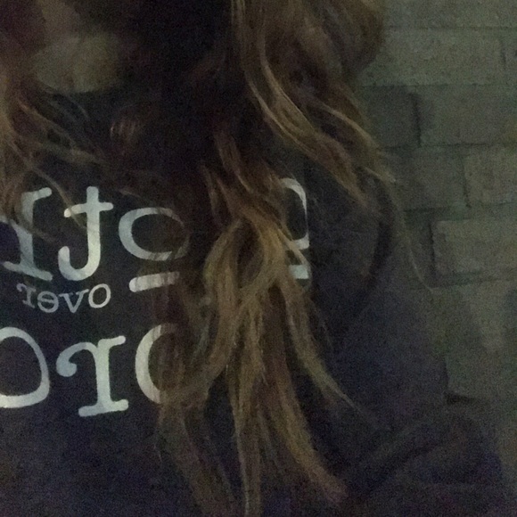 Sarah Lakota - Poshmark Profile Picture of Sarah Lakota (@bluekota) on Poshmark