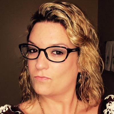 Profile Picture of Lacy Hinton (@lacy_hinton) on Twitter