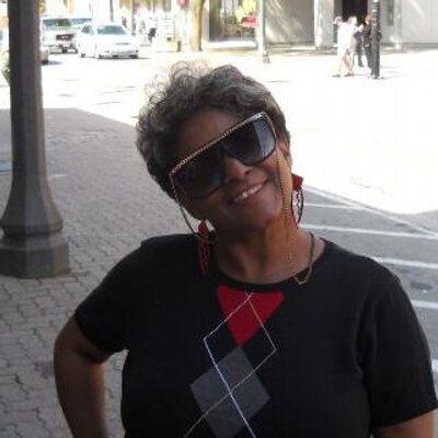 Profile Picture of Muffy Harbacek (@BtfdMuffy) on Twitter
