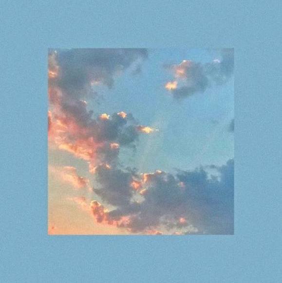 Profile Picture of Khanh Phuong (@vicphkhanh) on Poshmark