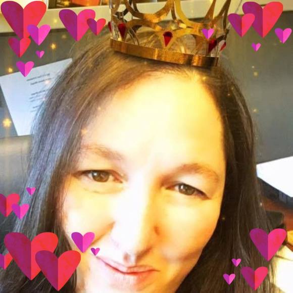 Profile Picture of Tonia Wright (@tlrogerswright) on Poshmark