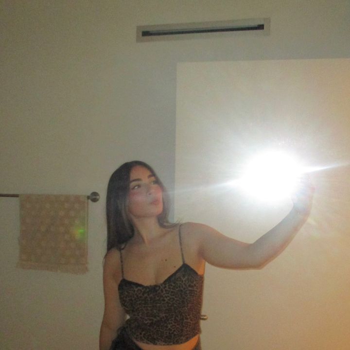 Profile Picture of lori (@lorideirmenjian) on Tiktok