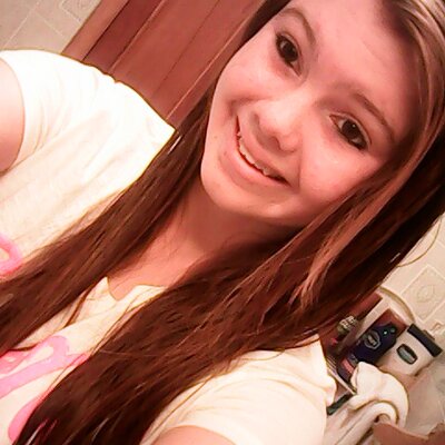 Profile Picture of Ivy Keller (@keller_ivy) on Twitter
