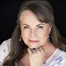 Profile Picture of Mona Lee Fultz (@MonaLeeFultz) on Twitter