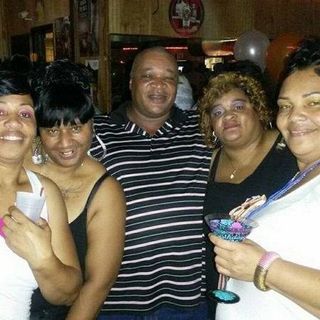 Marion Clofer - Facebook Profile Picture of Marion Clofer (@marion.clofer.39) on Facebook