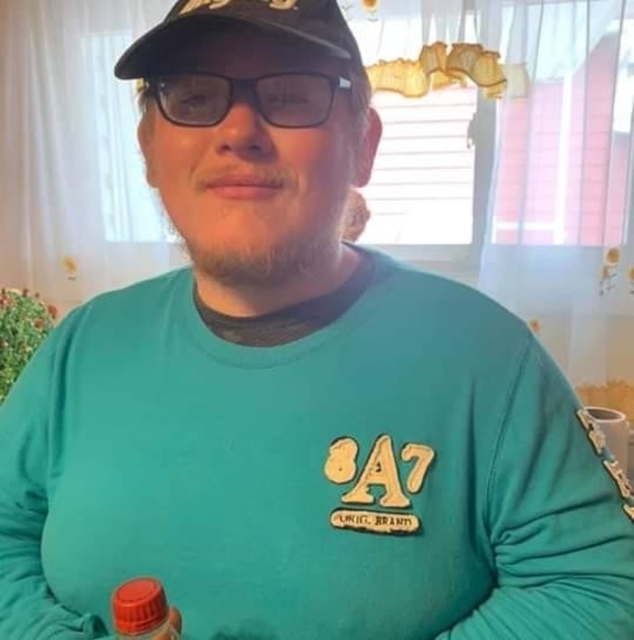 Profile Picture of Josh Rimmel (@josh1202crkm) on Poshmark