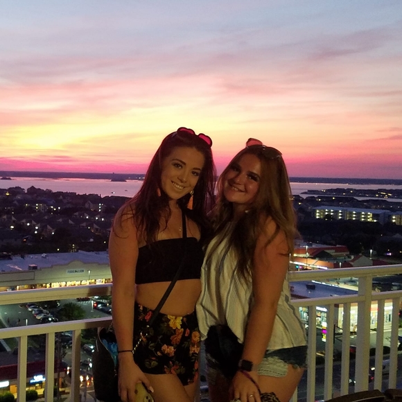 Profile Picture of Kami Langley bachurski (@kbachurski) on Poshmark