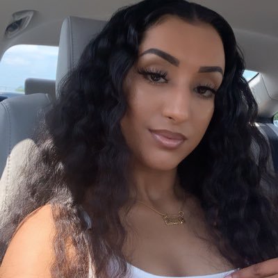 Profile Picture of Simran 🌊 (@yeahhsimran) on Twitter