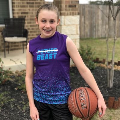 Profile Picture of Sydney Stevenson (@SydneyS33756223) on Twitter