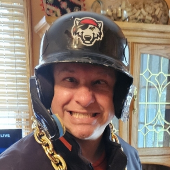 Profile Picture of Brian Zilonka (@brianzilonka) on Poshmark