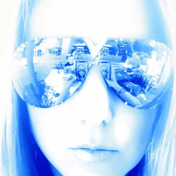 Jaculine Konold - Poshmark Profile Picture of Jaculine Konold (@jaculinekonold) on Poshmark