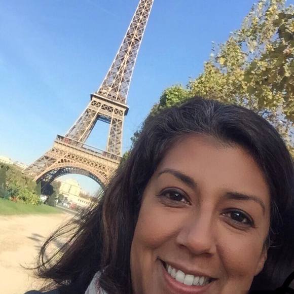 Profile Picture of Alice Castillo (@proudmonkeymama) on Poshmark