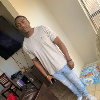 Profile Picture of Rocket 1⃣ (@JayAsh_1) on Twitter