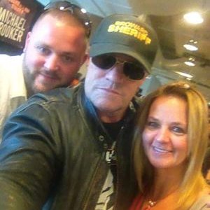 Profile Picture of Cathy (@CatHuston) on Twitter