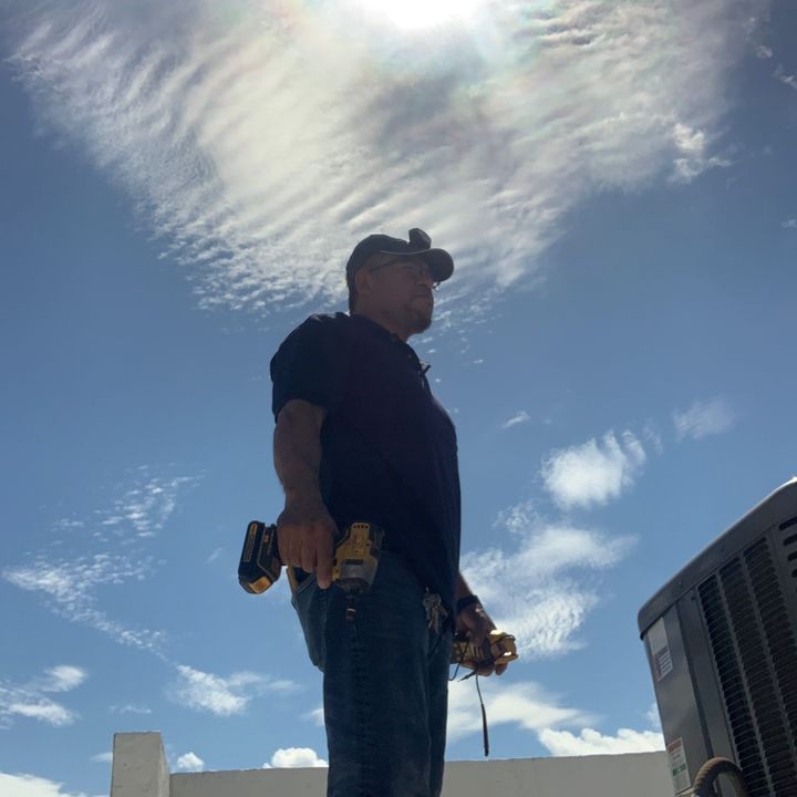 Profile Picture of roberttoalfa (@roberttoalfa) on Tiktok