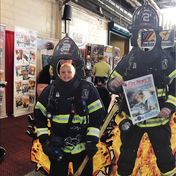 Profile Picture of Sean Munley (@seanmunley1) on Poshmark