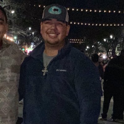 Profile Picture of Aaron Camacho (@AaronC_19) on Twitter