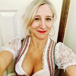 Profile Picture of Sue Burrows (@sue1_burrows) on Instagram