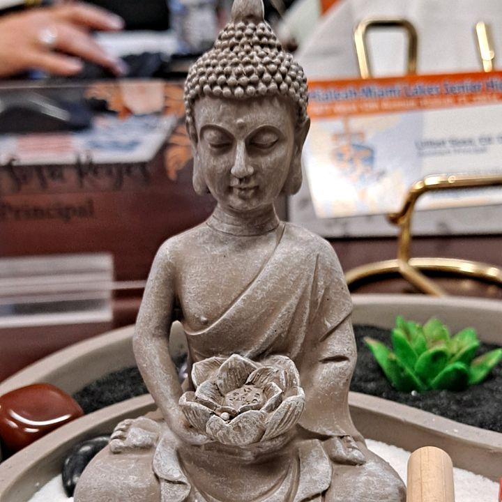 Profile Picture of Jason Chloe Alarcon (@jasonalarcon815) on Tiktok