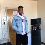 Profile Picture of Aaron 🏈🙏🏾 (@sealey3) on Instagram