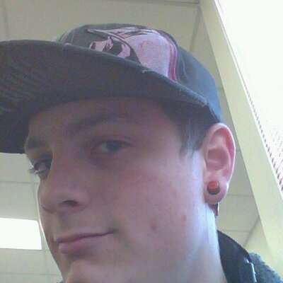 Profile Picture of James Loewen (@jamesp199453) on Twitter