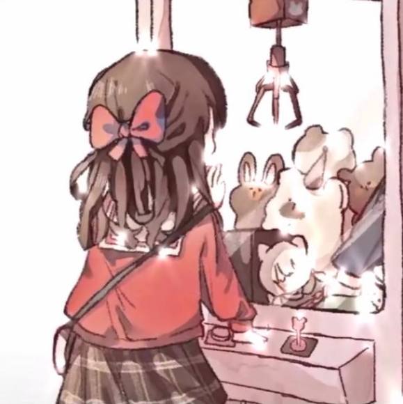 Profile Picture of Huang Cindy (@cindy916) on Poshmark