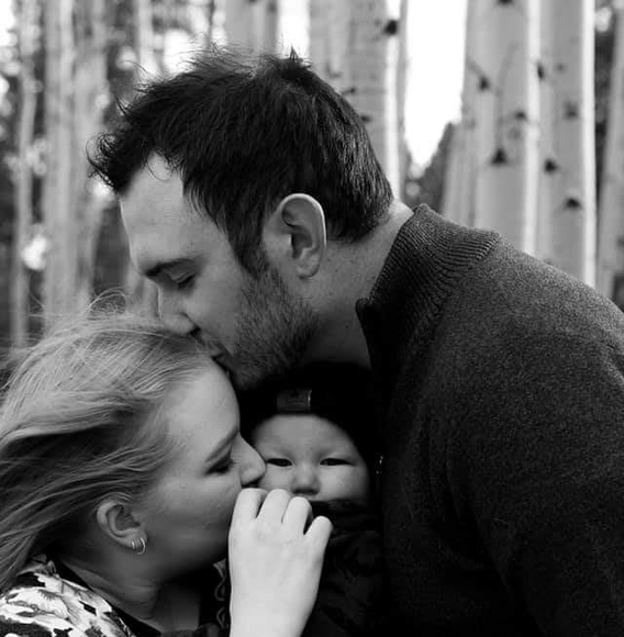 Shawn Quillen - Poshmark Profile Picture of Shawn Quillen (@shawnquillen) on Poshmark